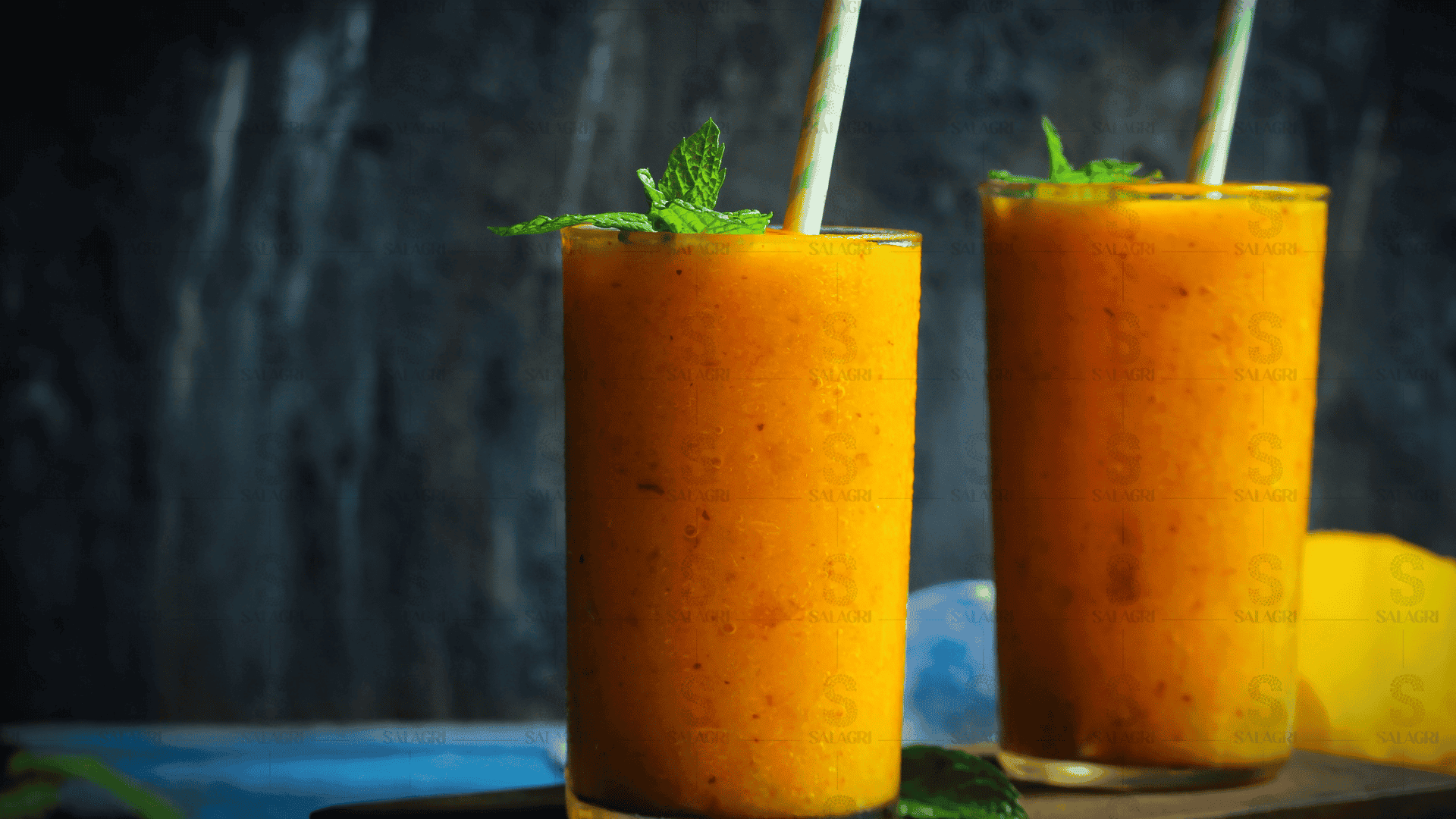 Passionfruit-banana-smoothie-recipe