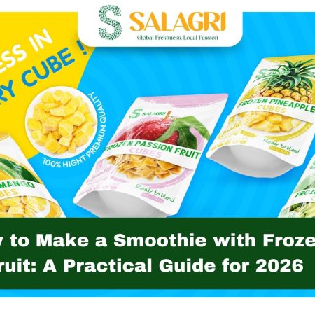 how-to-make-a-smoothie-with-frozen-fruit